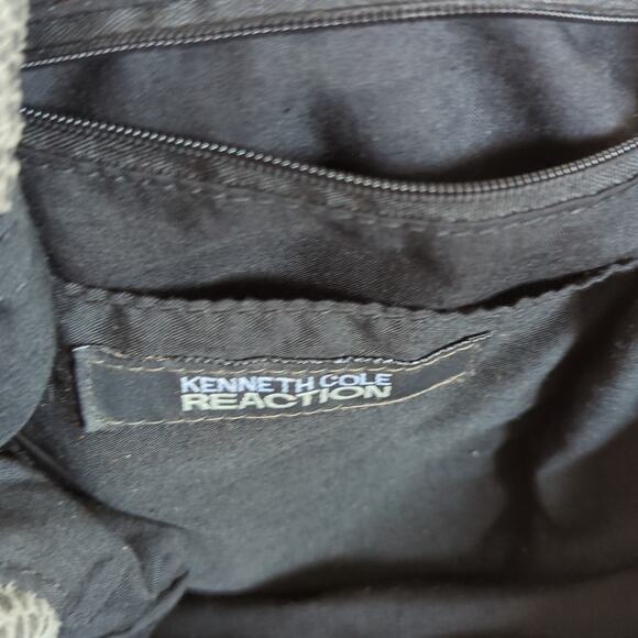 Kenneth Cole Reaction Soft Structure Gray Metallic Snakeskin Boho Hobo Bag - Picture 5 of 5